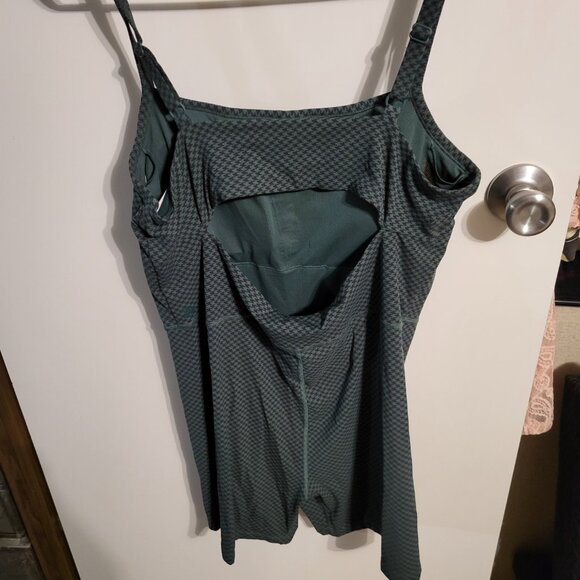 NWOT ALL IN MOTION Women's Brushed Sculpt Rib Short Active Bodysuit SZ XL - Picture 2 of 4